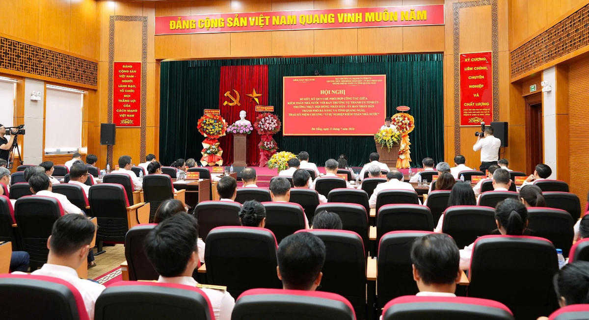 Toàn cảnh hội nghị