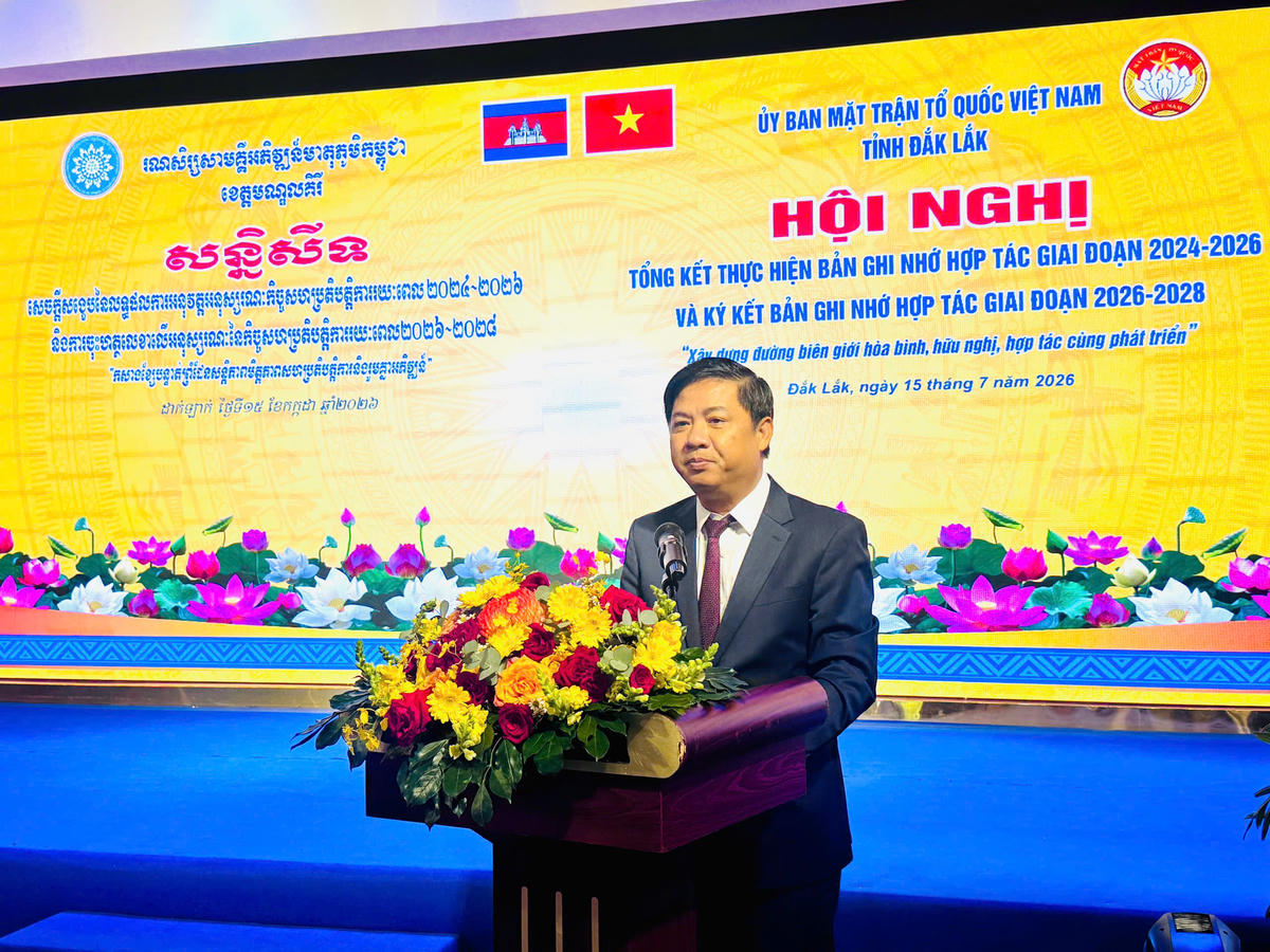 Bí thư Tỉnh ủy Đắk Lắk Lương Nguyễn Minh Triết phát biểu. Ảnh: Thanh Nga.