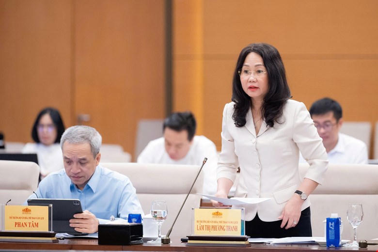 Đề xuất hình thành mô hình tập đoàn xuất bản - truyền thông để nâng cao năng lực cạnh tranh của ngành xuất bản