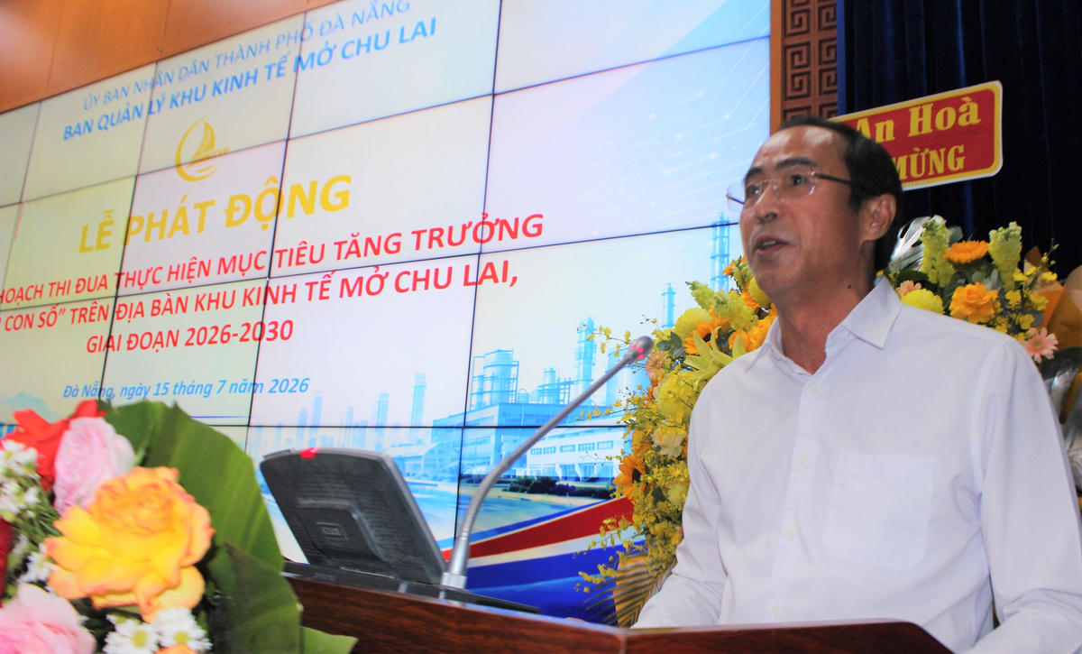 Ông Nguyễn Thanh Tâm, Phó Trưởng Ban Quản lý Khu kinh tế mở Chu Lai phát biểu tại buổi lễ. Ảnh: NT.