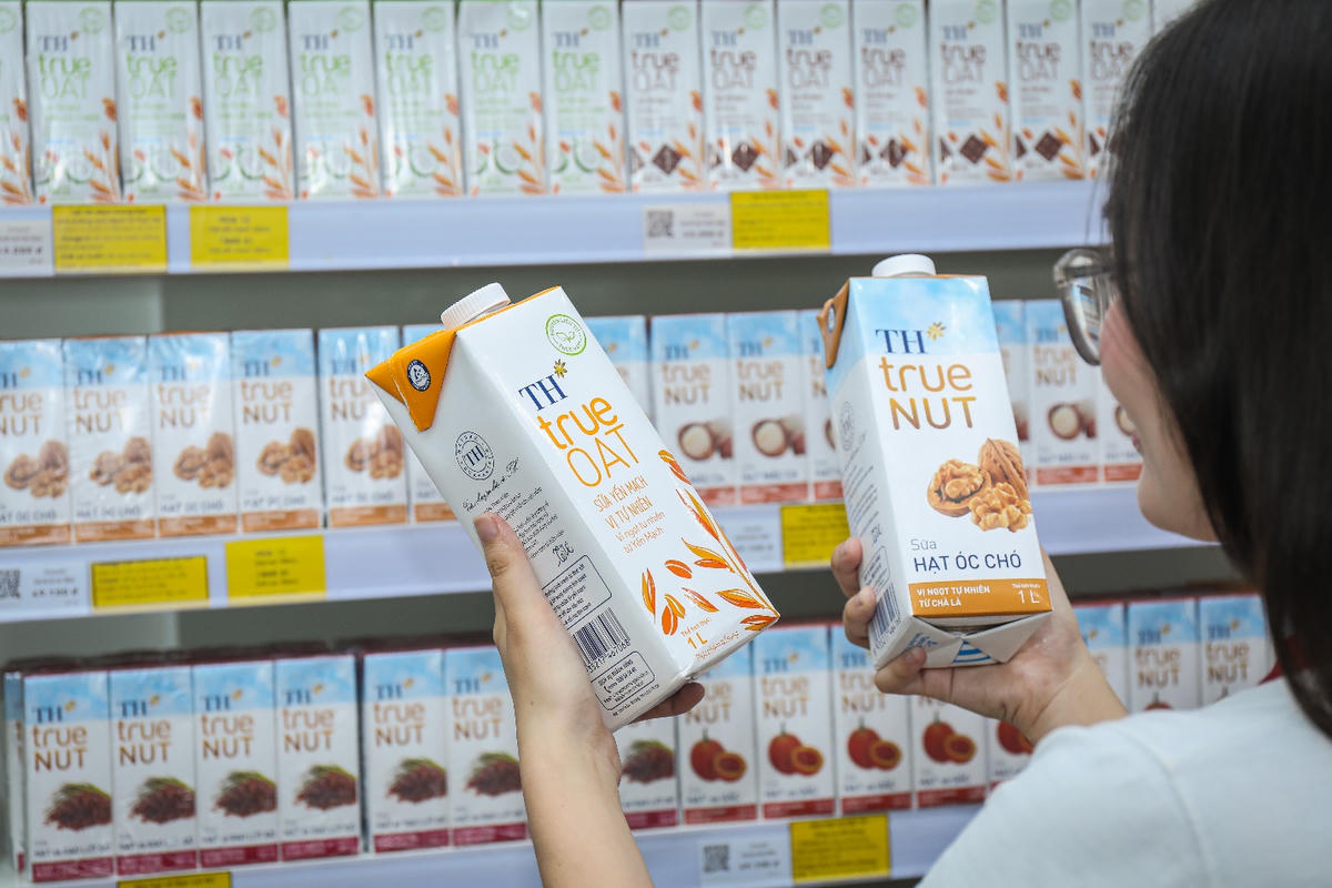 Sản phẩm Sữa yến mạch TH true OAT và sữa hạt TH true NUT