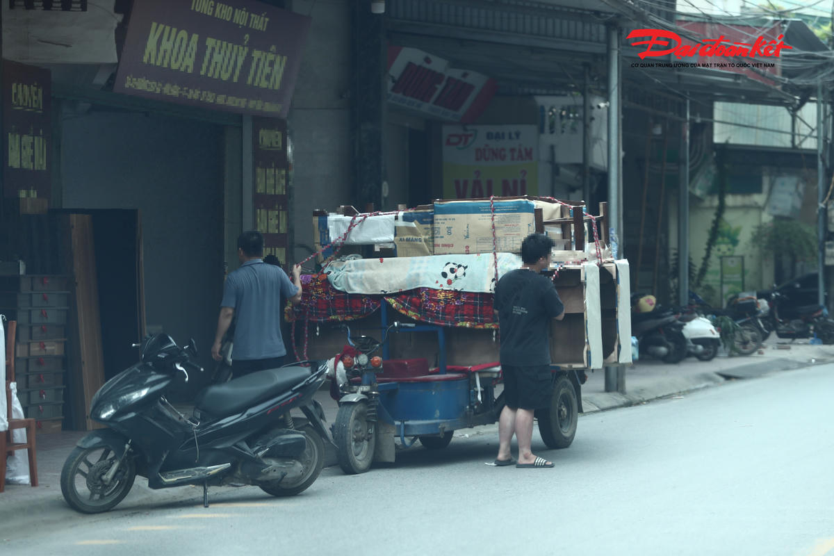 Xe tự chế, không biển số hoạt động trên tỉnh lộ 419, tiềm ẩn nguy cơ mất an toàn giao thông