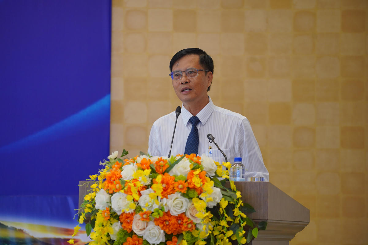 Đại diện Câu lạc bộ Lữ hành UNESCO Hà Nội tham luận tại tọa đàm. Ảnh: Tuấn Trung.