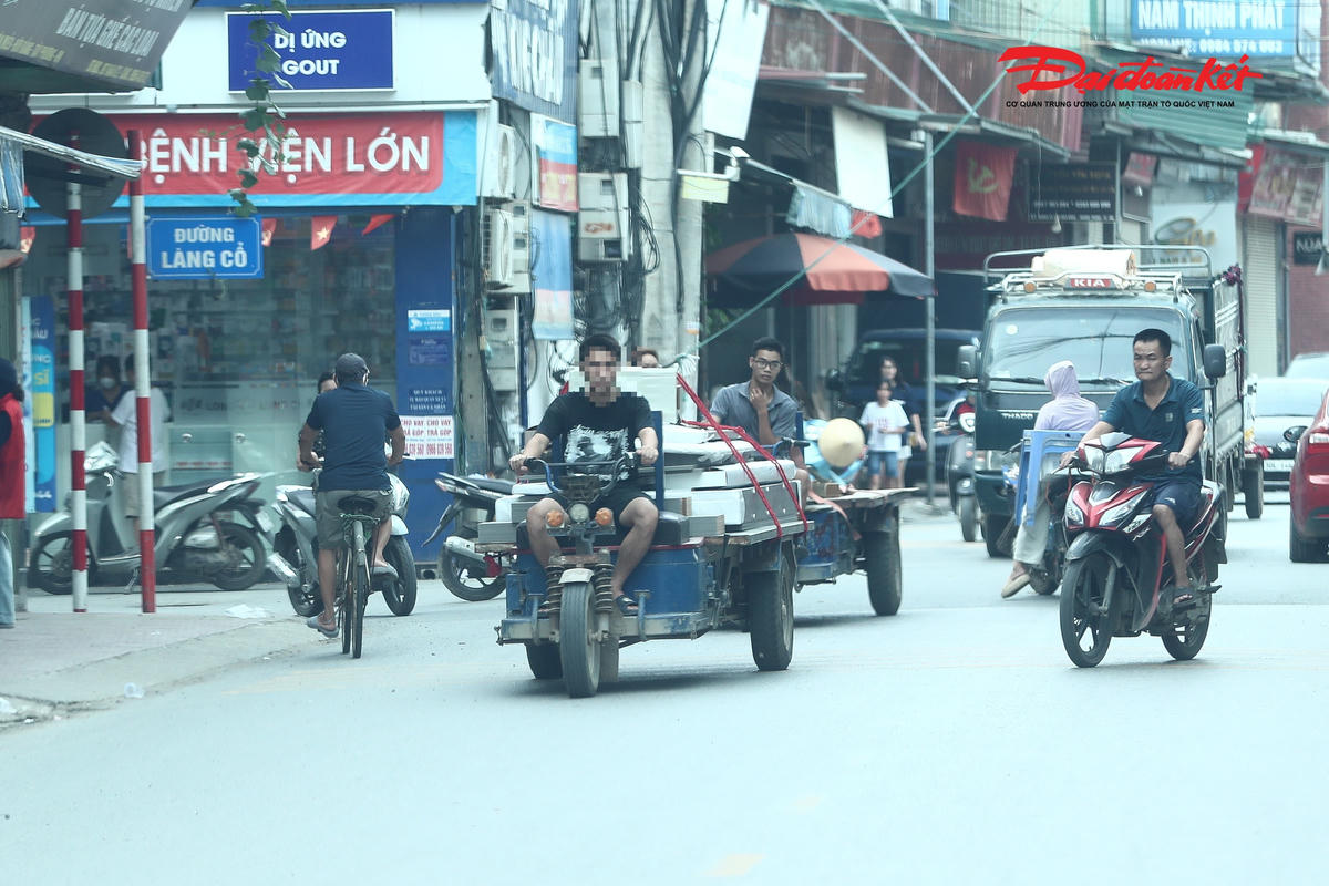Xe tự chế, không biển số hoạt động trên tỉnh lộ 419, tiềm ẩn nguy cơ mất an toàn giao thông