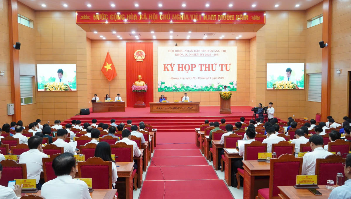 Quang cảnh kỳ họp. Ảnh: TN.