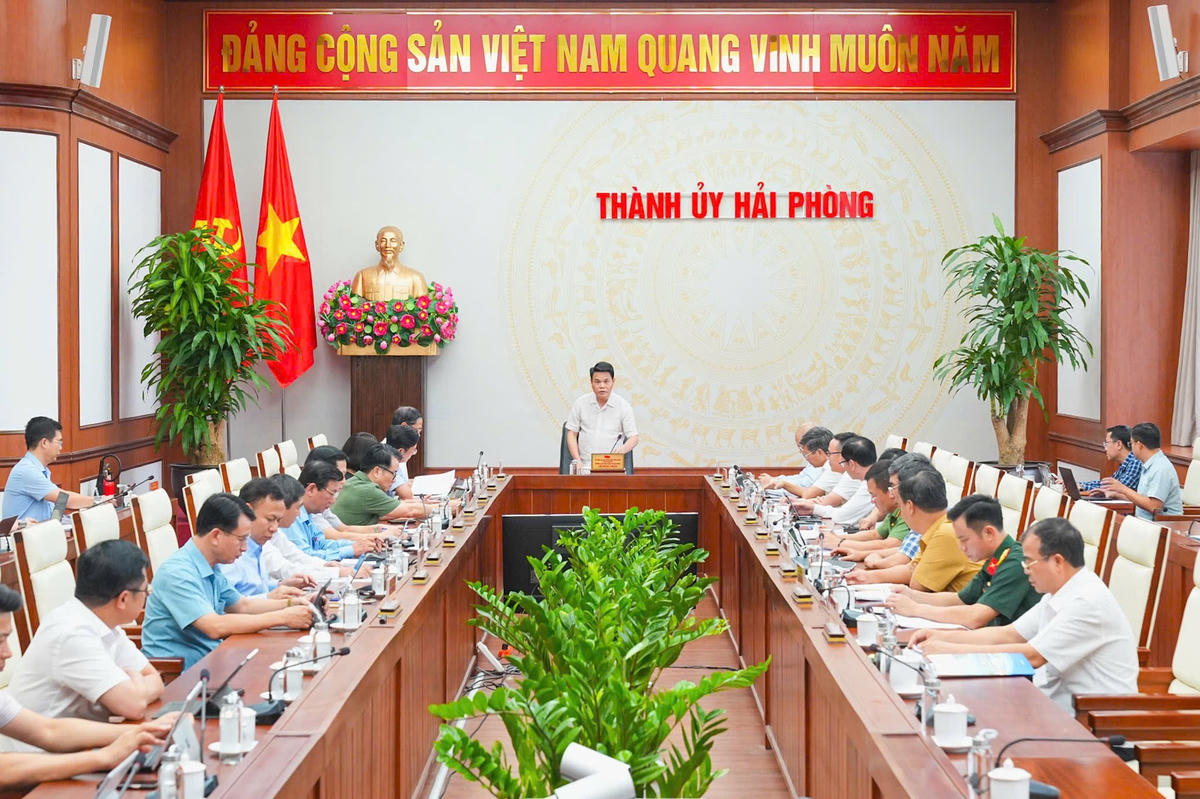 Quang cảnh hội nghị của Ban Thường vụ Thành ủy Hải Phòng. Ảnh: ĐT.