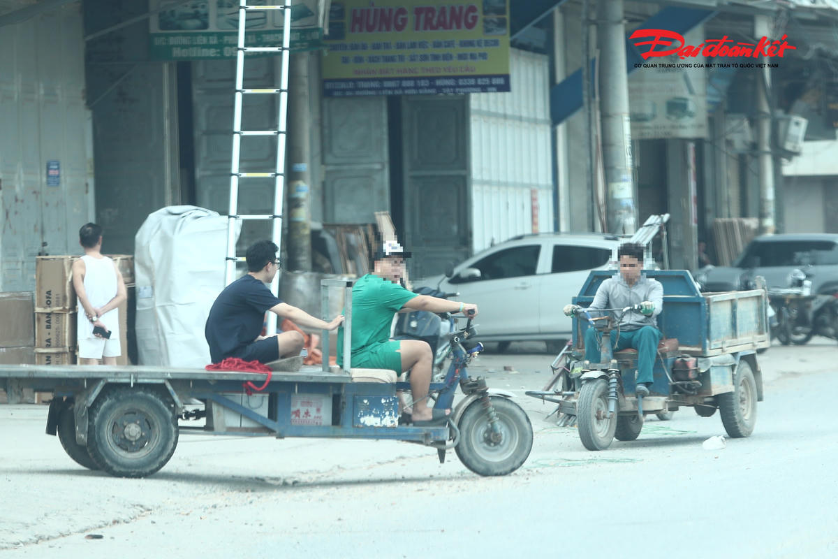 Xe tự chế, không biển số hoạt động trên tỉnh lộ 419, tiềm ẩn nguy cơ mất an toàn giao thông