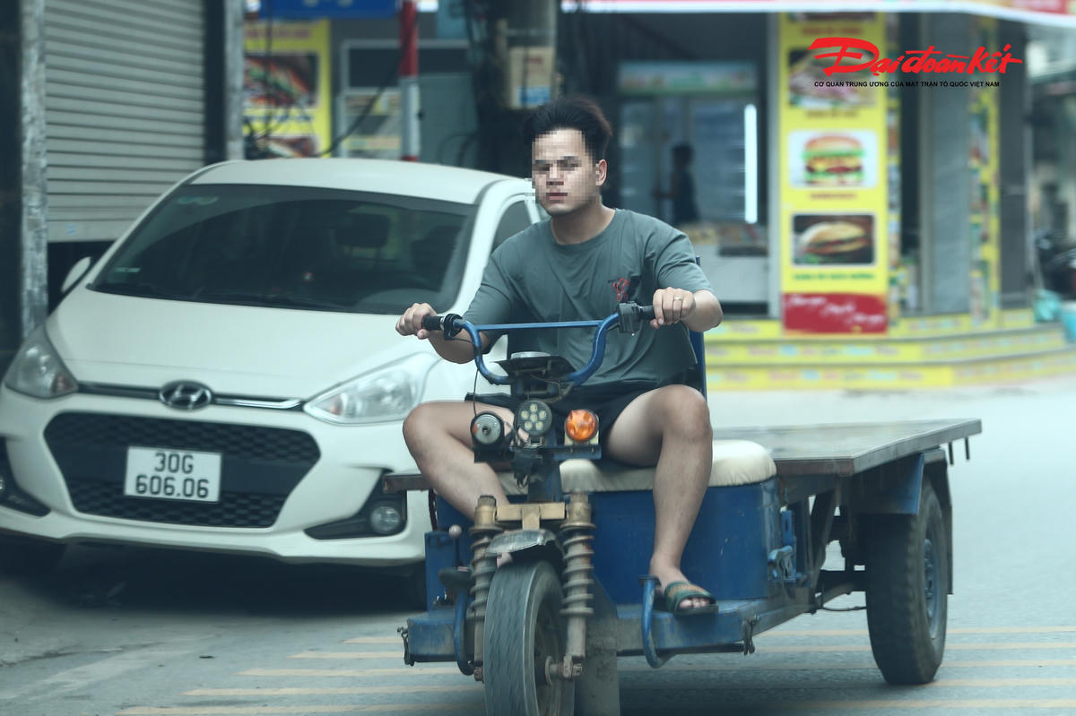Xe tự chế, không biển số hoạt động trên tỉnh lộ 419, tiềm ẩn nguy cơ mất an toàn giao thông