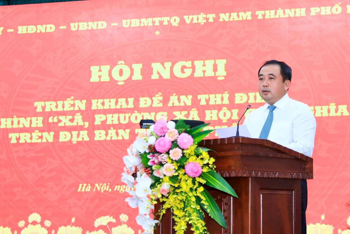 Bí thư Thành ủy Hà Nội Trần Đức Thắng phát biểu tại hội nghị.