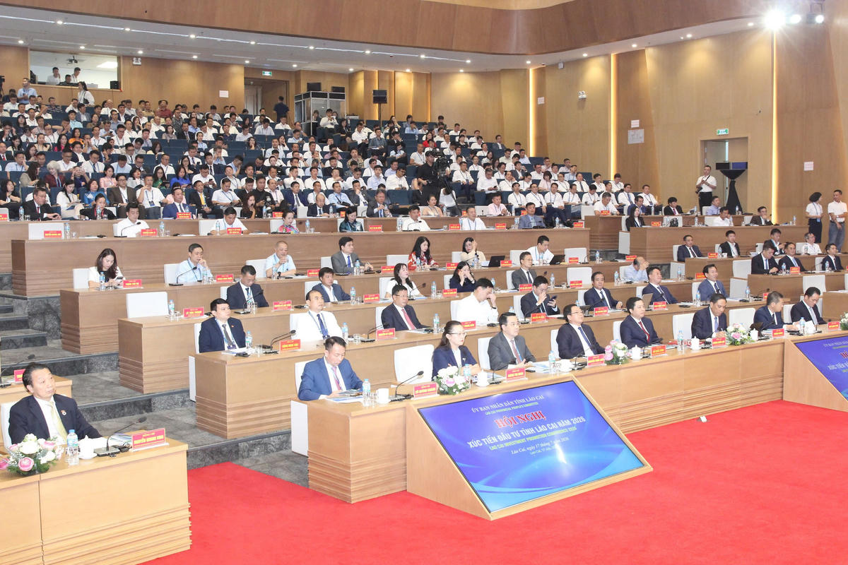 Các đại biểu đến dự Hội nghị Xúc tiến đầu tư tỉnh Lào Cai năm 2026 . Ảnh: Tuấn Trung.