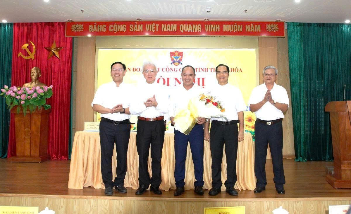 Ủy ban ĐKCG tỉnh đã hiệp y bổ sung 1 Ủy viên Ủy ban ĐKCG tỉnh khóa IV, nhiệm kỳ 2022-2027. Ảnh: Nguyễn Chung.