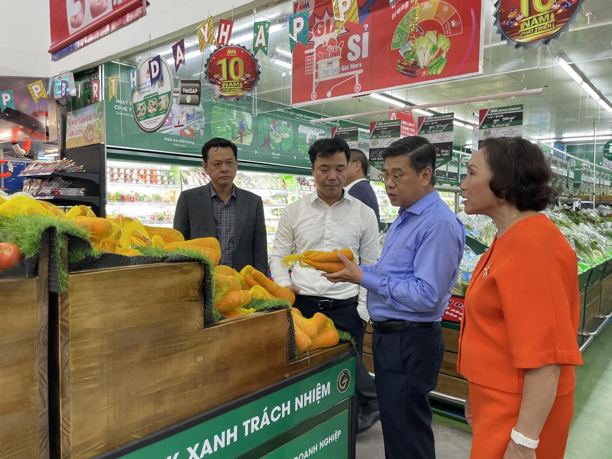 Chung tay nhân rộng “Tick xanh trách nhiệm”