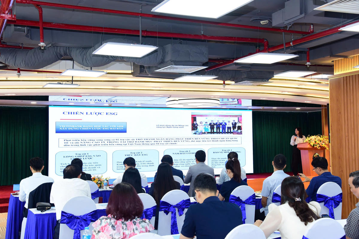 F:\Tram\VietinBank\2026\ESG\Workshop SLL\Sự kiện tại TP.HCM\IMG_3796.JPG