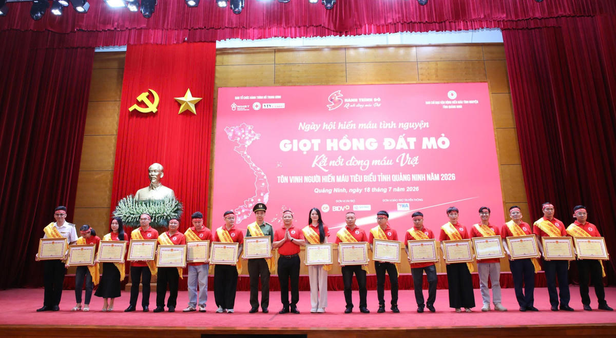Quảng Ninh tiếp nhận 883 đơn vị máu tại chương trình “Giọt hồng Đất Mỏ” năm 2026