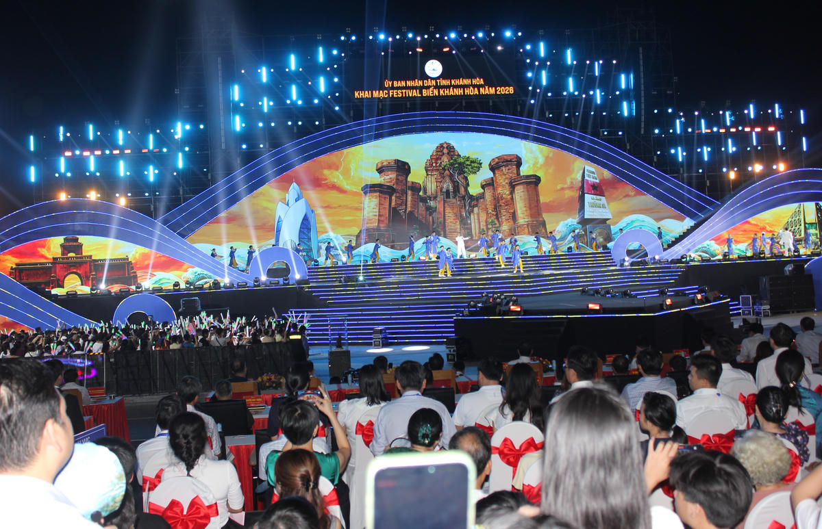 Tiết mục Văn nghệ chào mừng lễ khai mạc Festival Biển Khánh Hòa 2026.