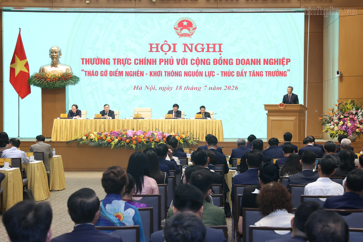 Thủ tướng Lê Minh Hưng phát biểu kết luận - Ảnh: VGP/Nhật Bắc