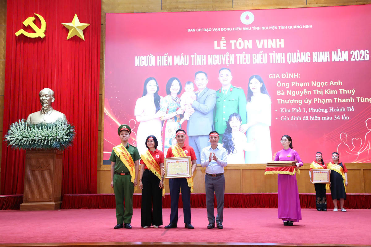 Quảng Ninh tiếp nhận 883 đơn vị máu tại chương trình “Giọt hồng Đất Mỏ” năm 2026