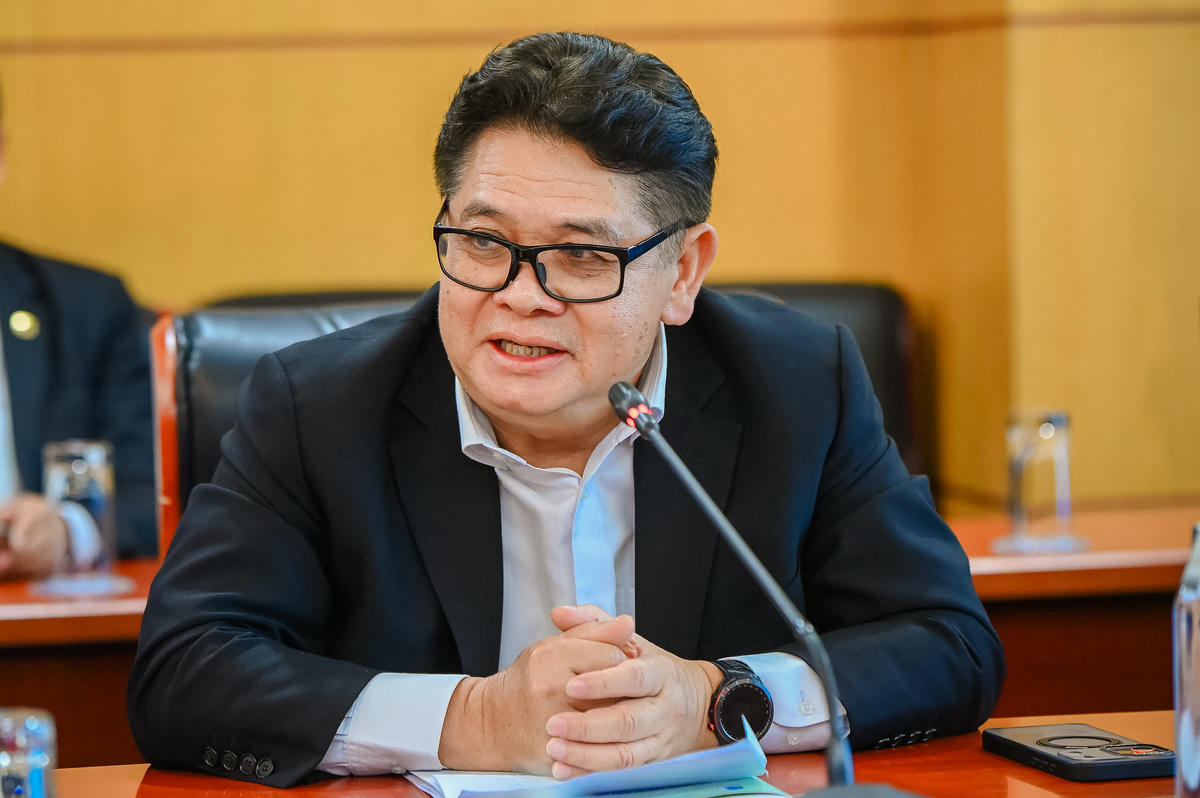 Ông Montri Suwanposri chia sẻ về định hướng mở rộng đầu tư của Tập đoàn C.P. tại Việt Nam. Ảnh: Tùng Đinh