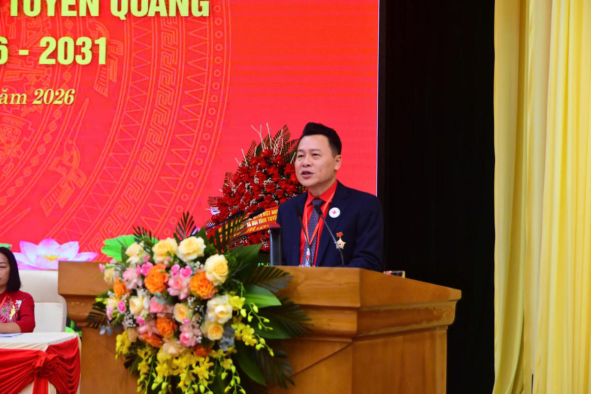 Ông Nguyễn Hoàng Long, Chủ tịch Hội Chữ thập đỏ tỉnh Tuyên Quang khóa I. ảnh: Xuân Trường.