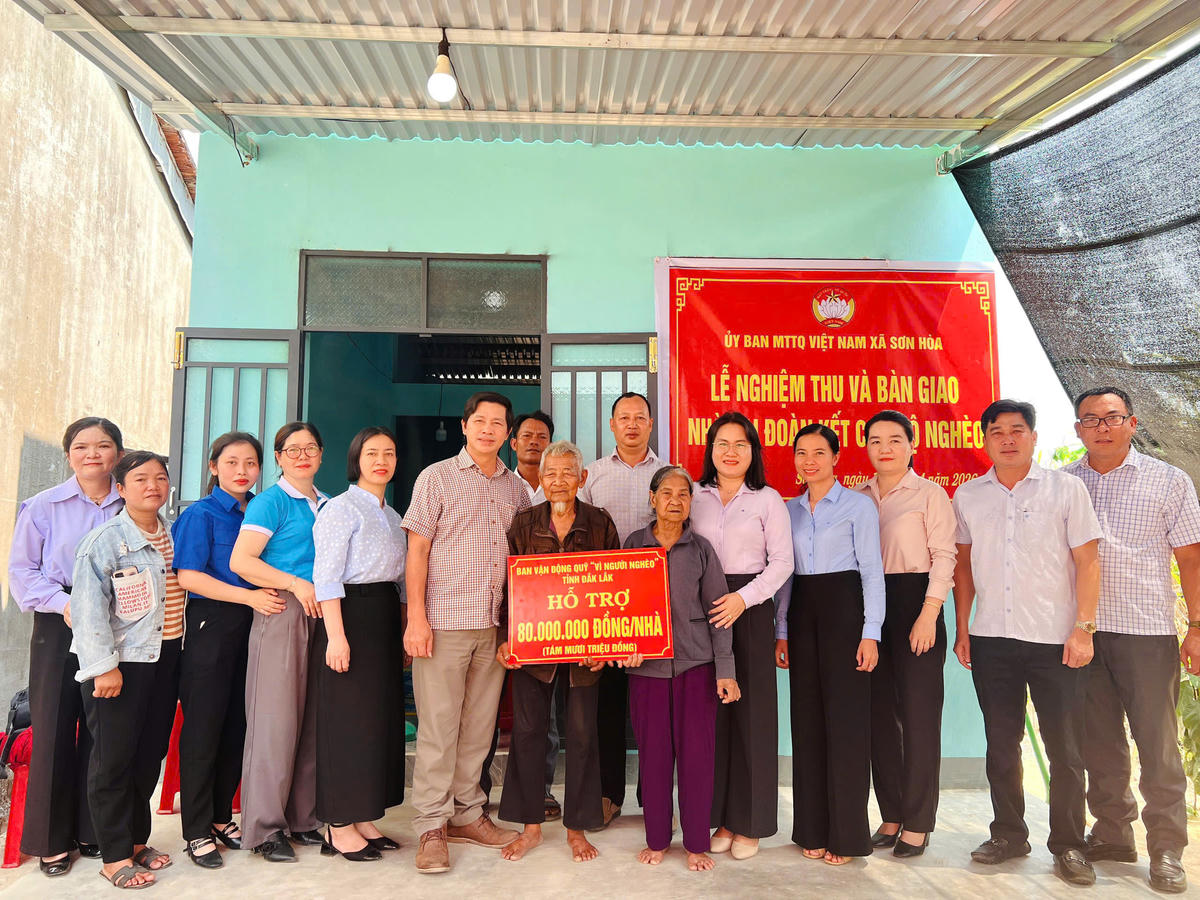 Căn nhà được xây dựng từ sức mạnh khối Đại đoàn kết dân tộc. Ảnh: TN.
