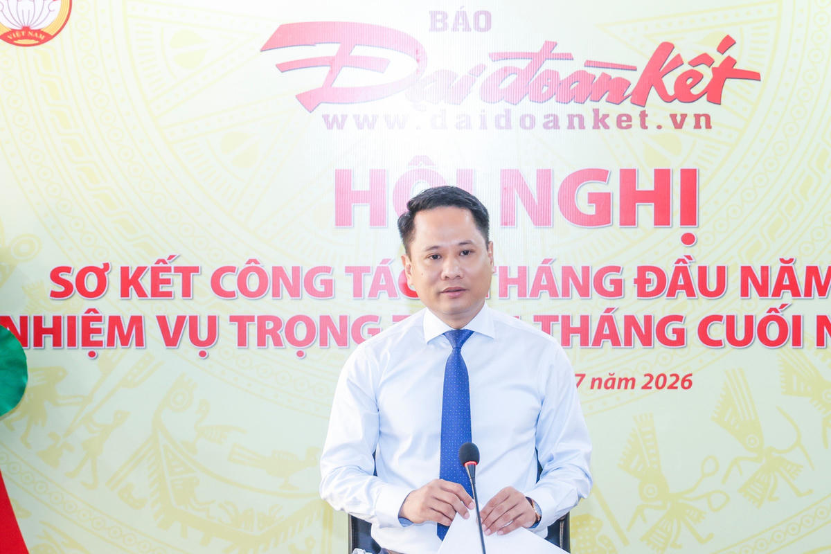 Tổng Biên tập Trương Thành Trung phát biểu tại hội nghị. Ảnh: Quang Vinh.