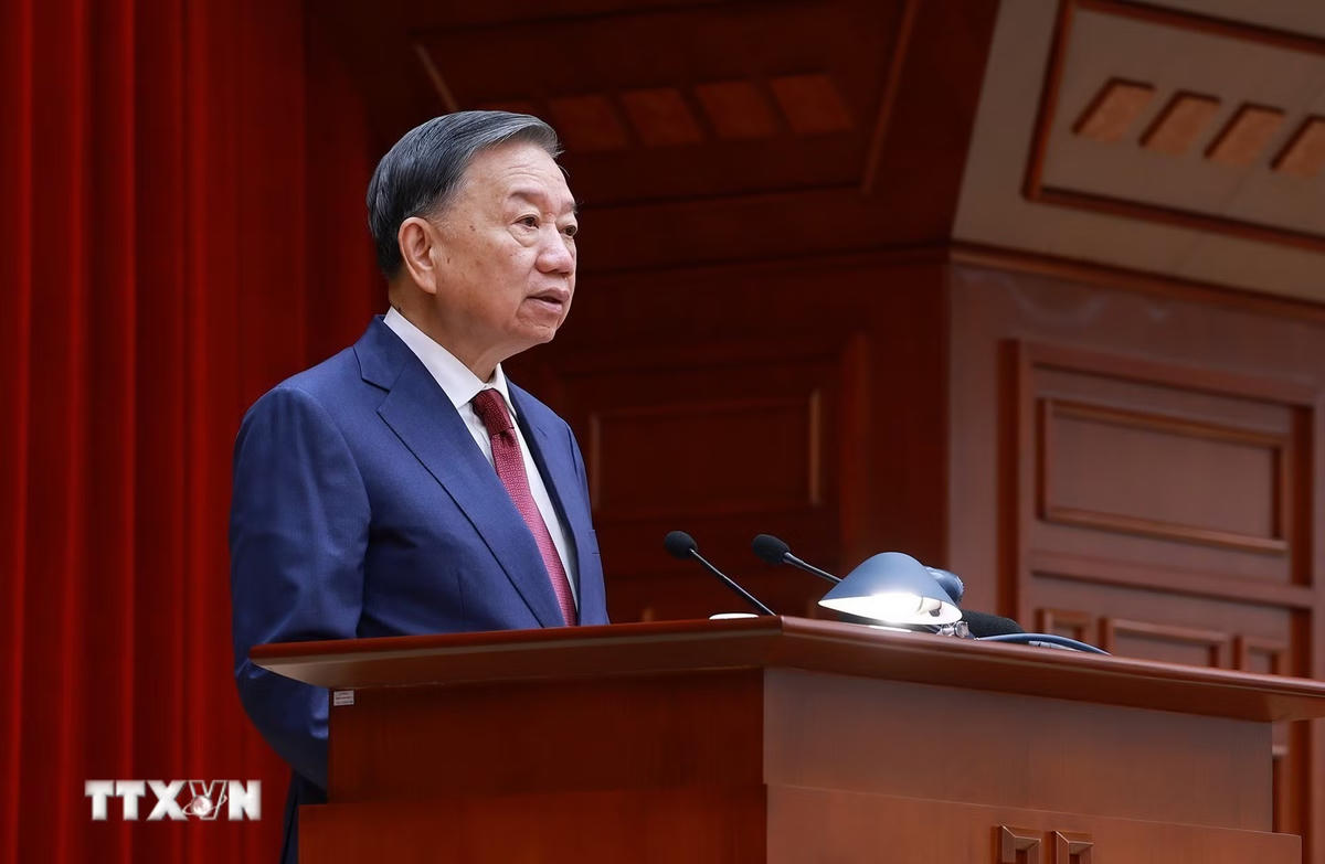 Tổng Bí thư, Chủ tịch nước Tô Lâm phát biểu khai mạc Hội nghị lần thứ ba Ban Chấp hành Trung ương Đảng khoá XIV. (Ảnh: Dương Giang/TTXVN)