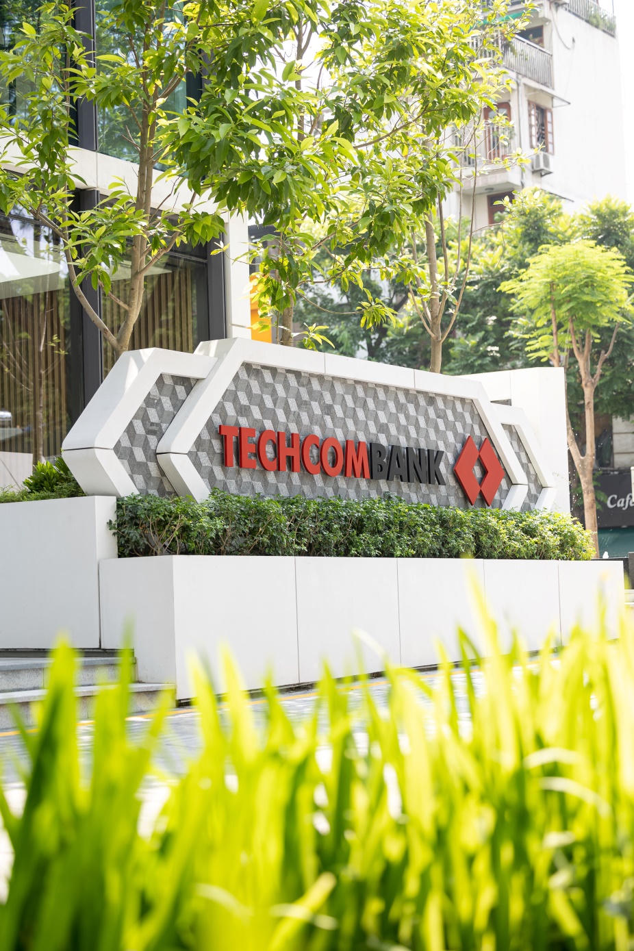 Tăng trưởng nửa năm 22,5%, Techcombank đạt lợi nhuận quý 2 cao nhất từ trước tới nay