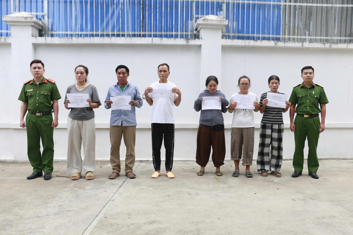 Các đối tượng trong 2 chuyên án bị bắt giữ. Ảnh: Công an tỉnh Nghệ An