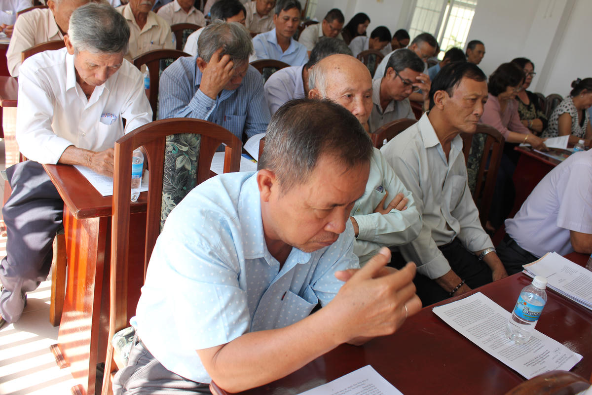 Các đại biểu tham dự hội nghị.