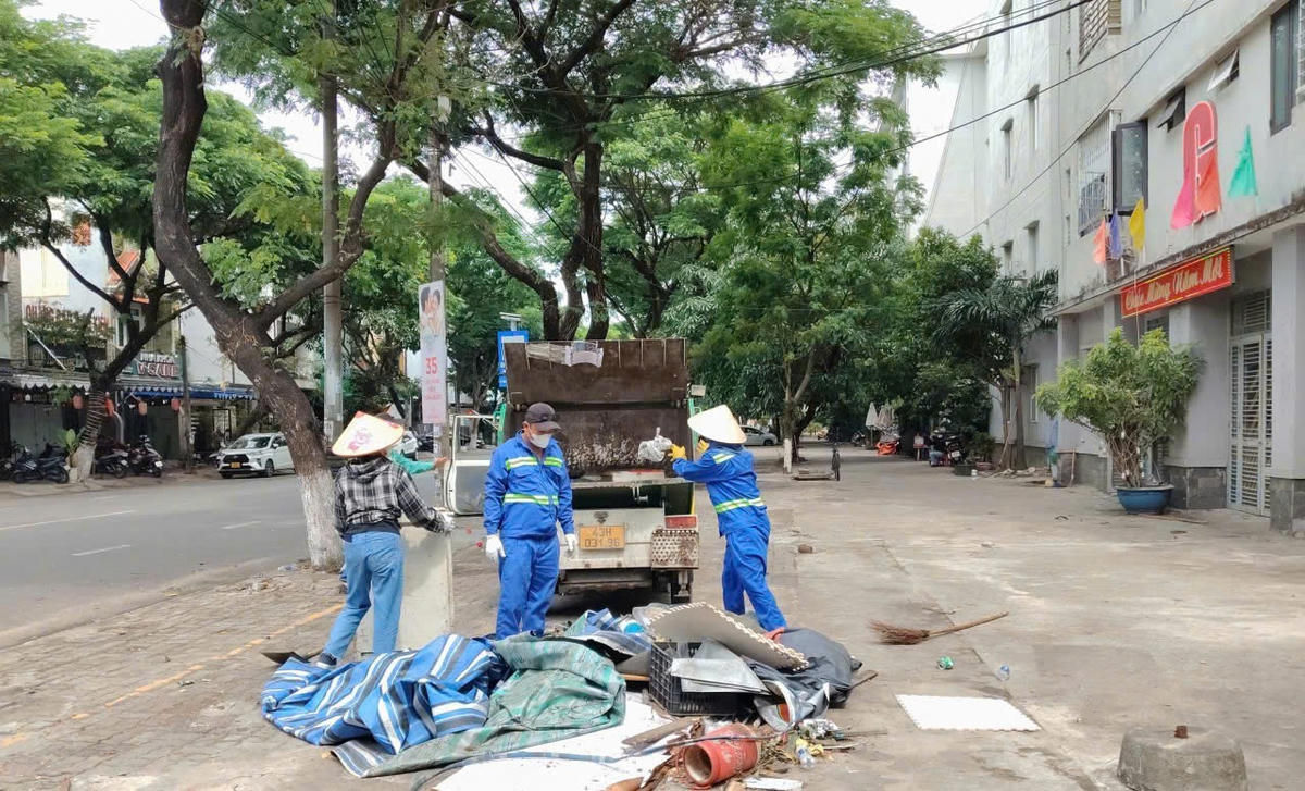 Giải pháp mới ngăn nạn đổ trộm xà bần, rác cồng kềnh