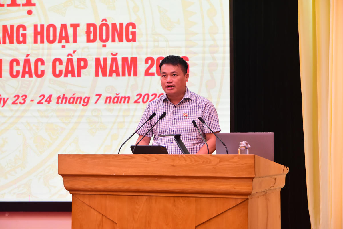 Ông Đặng Ngọc Huy, Phó Chủ nhiệm Ủy ban Công tác đại biểu của Quốc hội phát biểu. Ảnh: Xuân Trường.