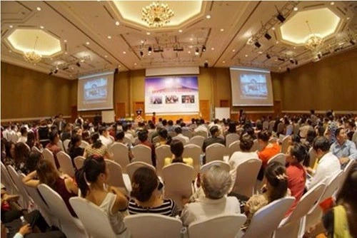 Nhờ cơ quan chức năng siết chặt quản lý nên bán hàng đa cấp ổn định hơn. Ảnh: TL