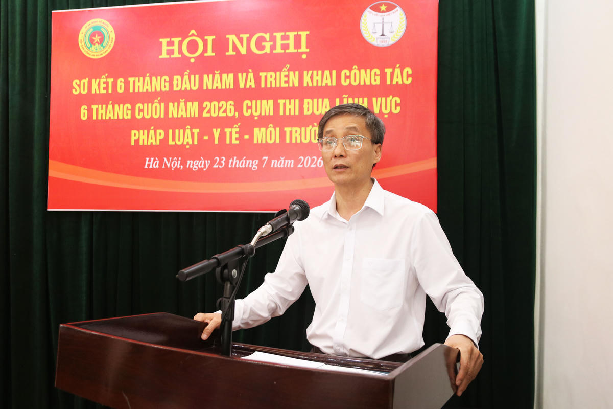 Chủ tịch Hội Luật gia Việt Nam Nguyễn Khánh Ngọc phát biểu tại Hội nghị.