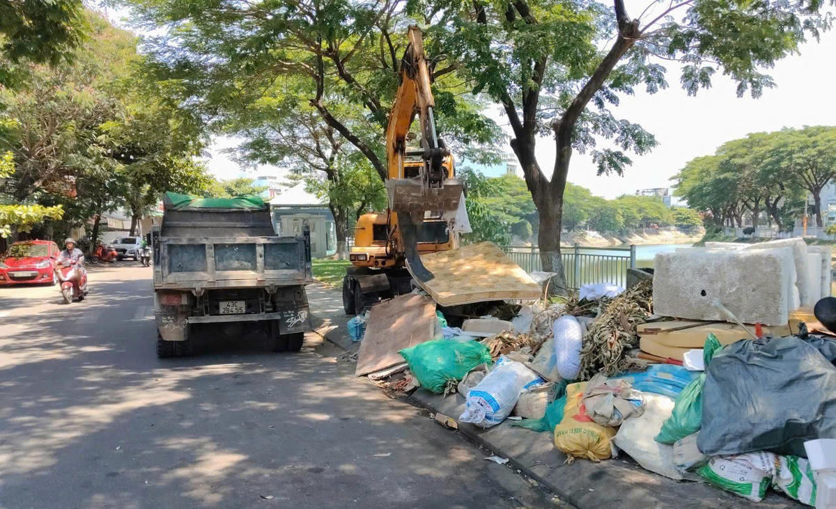 Giải pháp mới ngăn nạn đổ trộm xà bần, rác cồng kềnh
