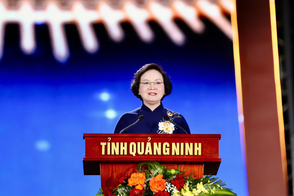 Bí thư Trung ương Đảng, Phó Thủ tướng Chính phủ Phạm Thị Thanh Trà phát biểu tại chương trình. Ảnh: Thanh Tùng.