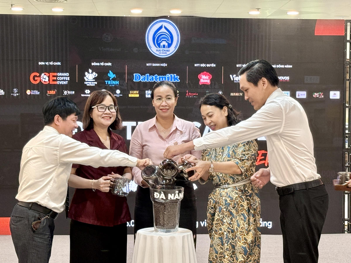 Khai mạc “Đại tiệc cà phê”, nâng giá trị nông sản, tạo sản phẩm du lịch