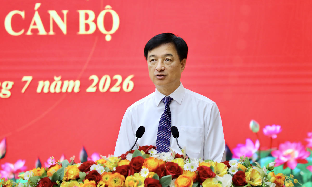 Ông Nguyễn Duy Ngọc - Ủy viên Bộ Chính trị, Bí thư Trung ương Đảng, Trưởng ban Tổ chức Trung ương phát biểu tại Hội nghị. Ảnh: N.H