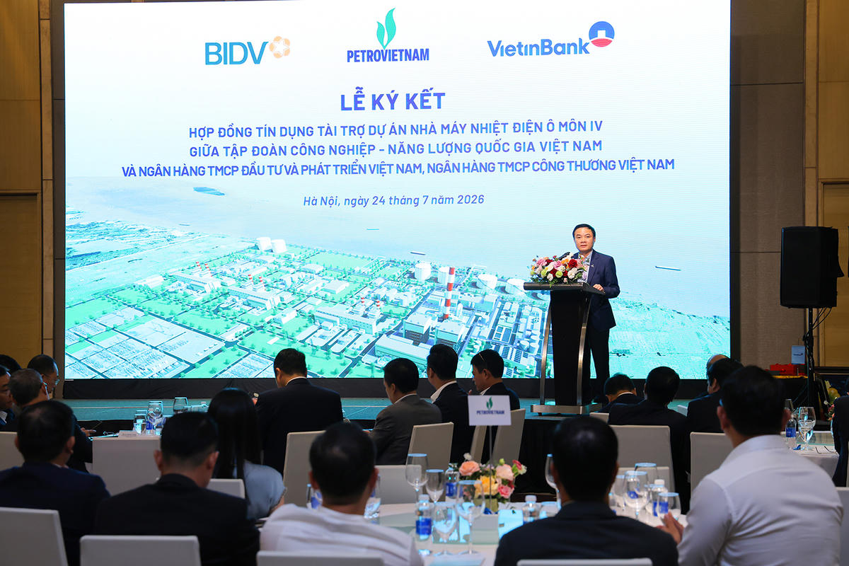 Chủ tịch HĐTV Petrovietnam Lê Ngọc Sơn phát biểu tại lễ ký kết.