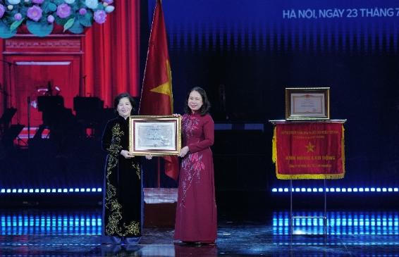 50 năm không ngừng nâng chuẩn: Cách Vinamilk xây dựng thương hiệu tỷ đô của Việt Nam