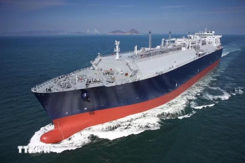 Tàu chở khí thiên nhiên hóa lỏng (LNG) của công ty công nghiệp nặng Samsung (Hàn Quốc). (Ảnh: Yonhap/TTXVN).