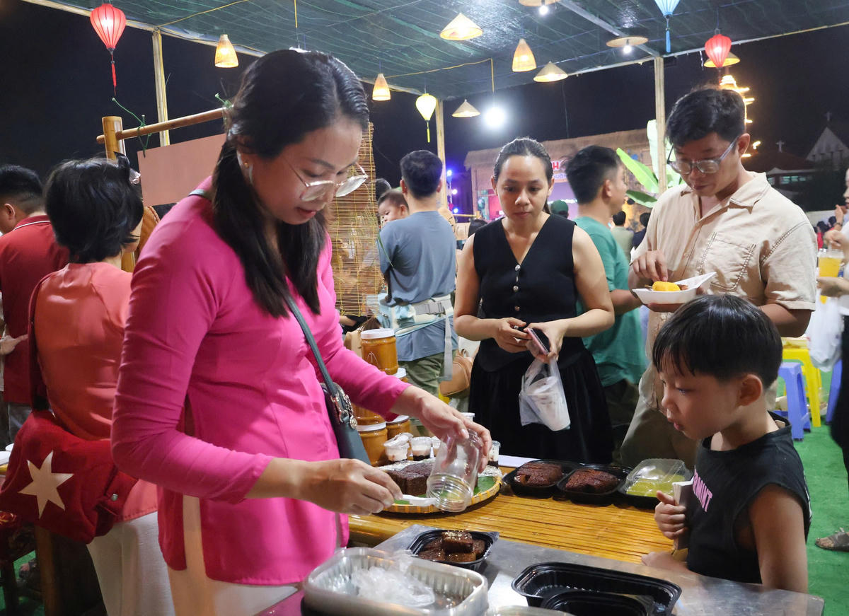 Đà Nẵng: Chợ phiên “Làng trong phố”