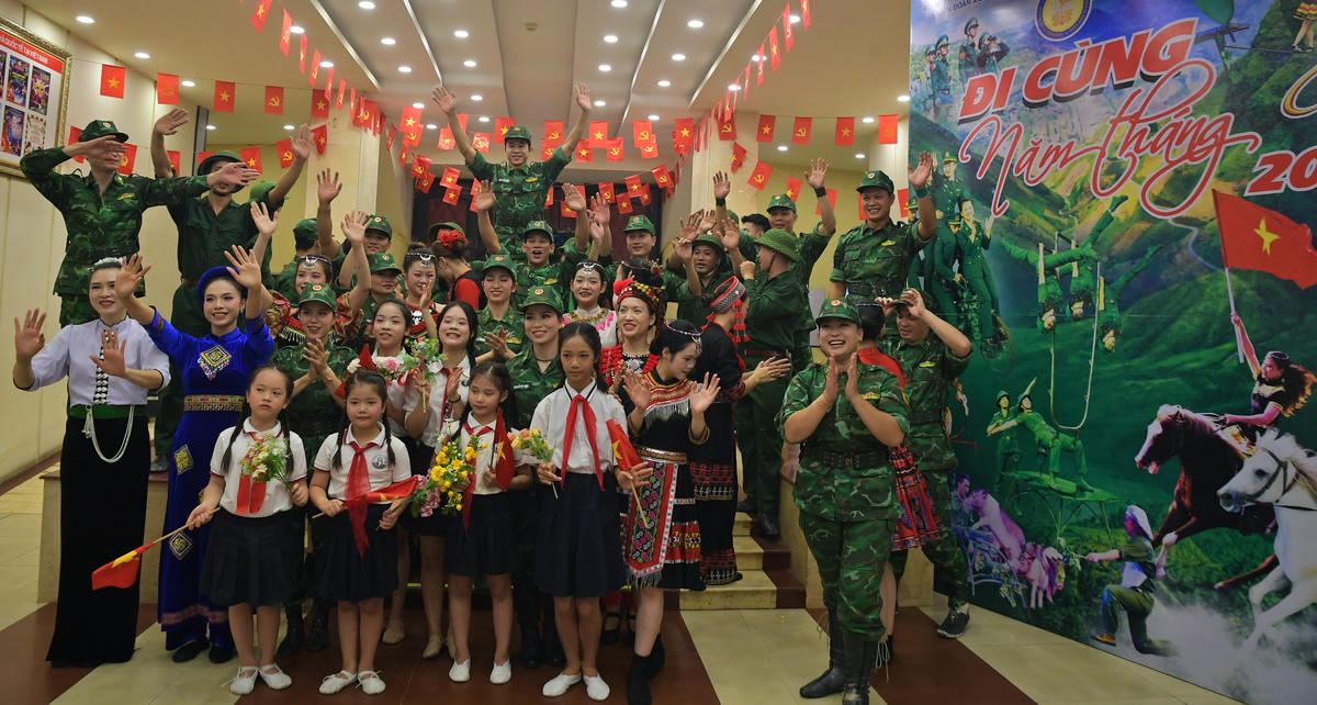 Thông qua hình thức biểu đạt đặc trưng của nghệ thuật xiếc, chương trình giúp khán giả cảm nhận sâu sắc hơn những gian khổ, hy sinh của các chiến sĩ Quân đội Nhân dân Việt Nam và Bộ đội Biên phòng trong sự nghiệp bảo vệ chủ quyền thiêng liêng của Tổ quốc.