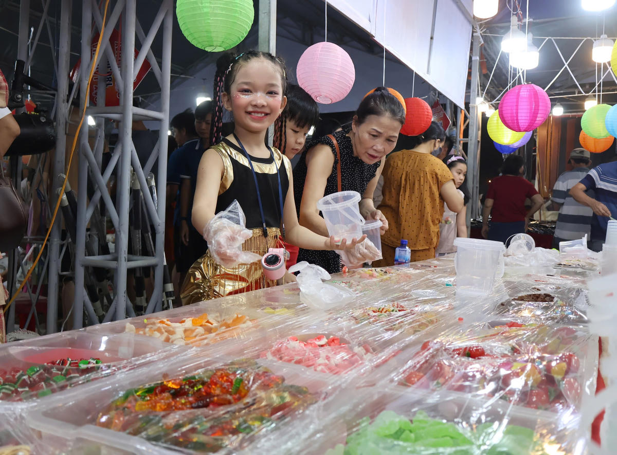 Đà Nẵng: Chợ phiên “Làng trong phố”