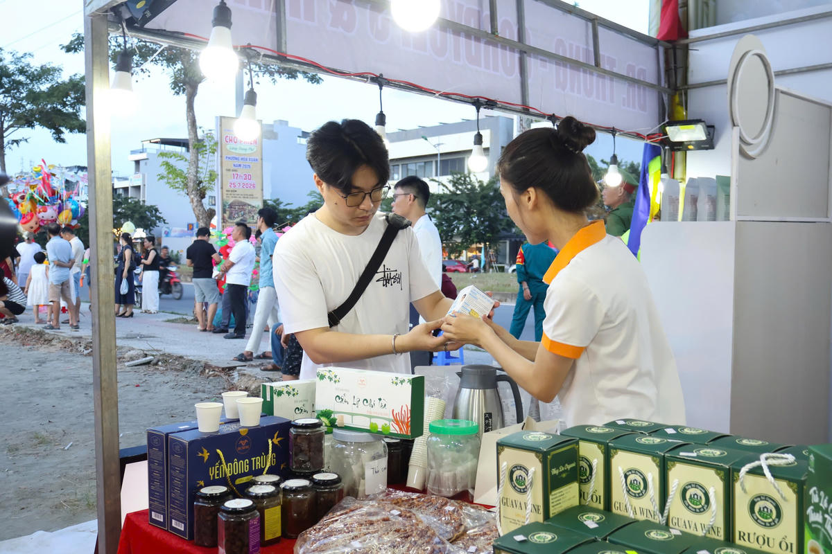 Đà Nẵng: Chợ phiên “Làng trong phố”