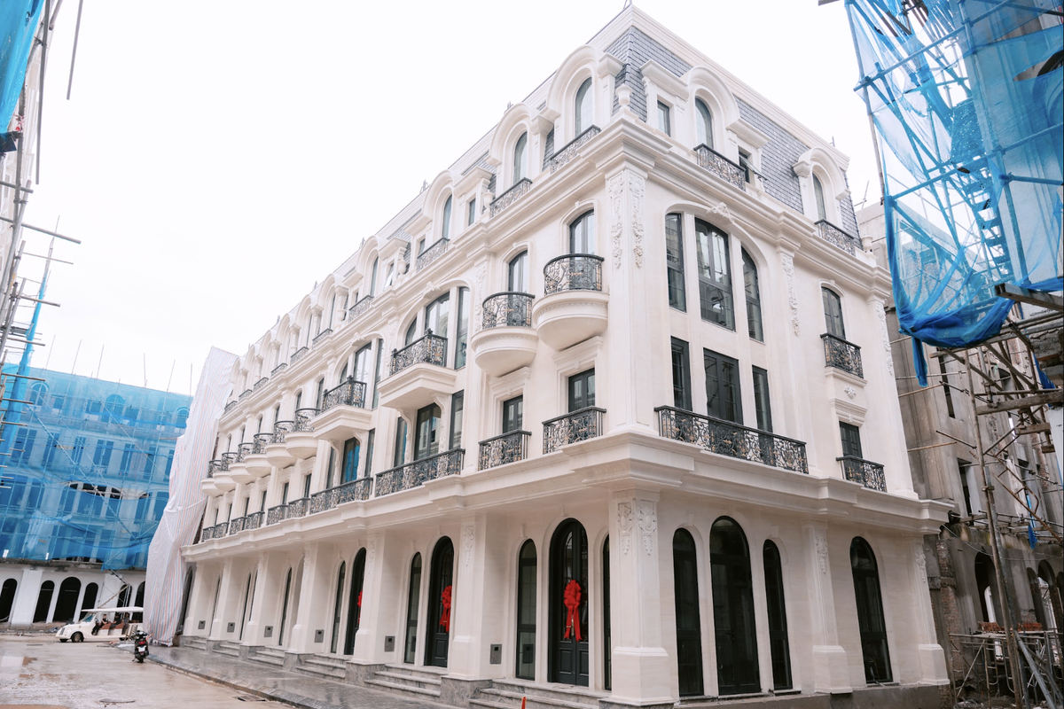 Chính thức bàn giao những căn nhà phố đầu tiên tại phân khu Victory của Noble Palace Tay Thang Long WorldHotels Residences.