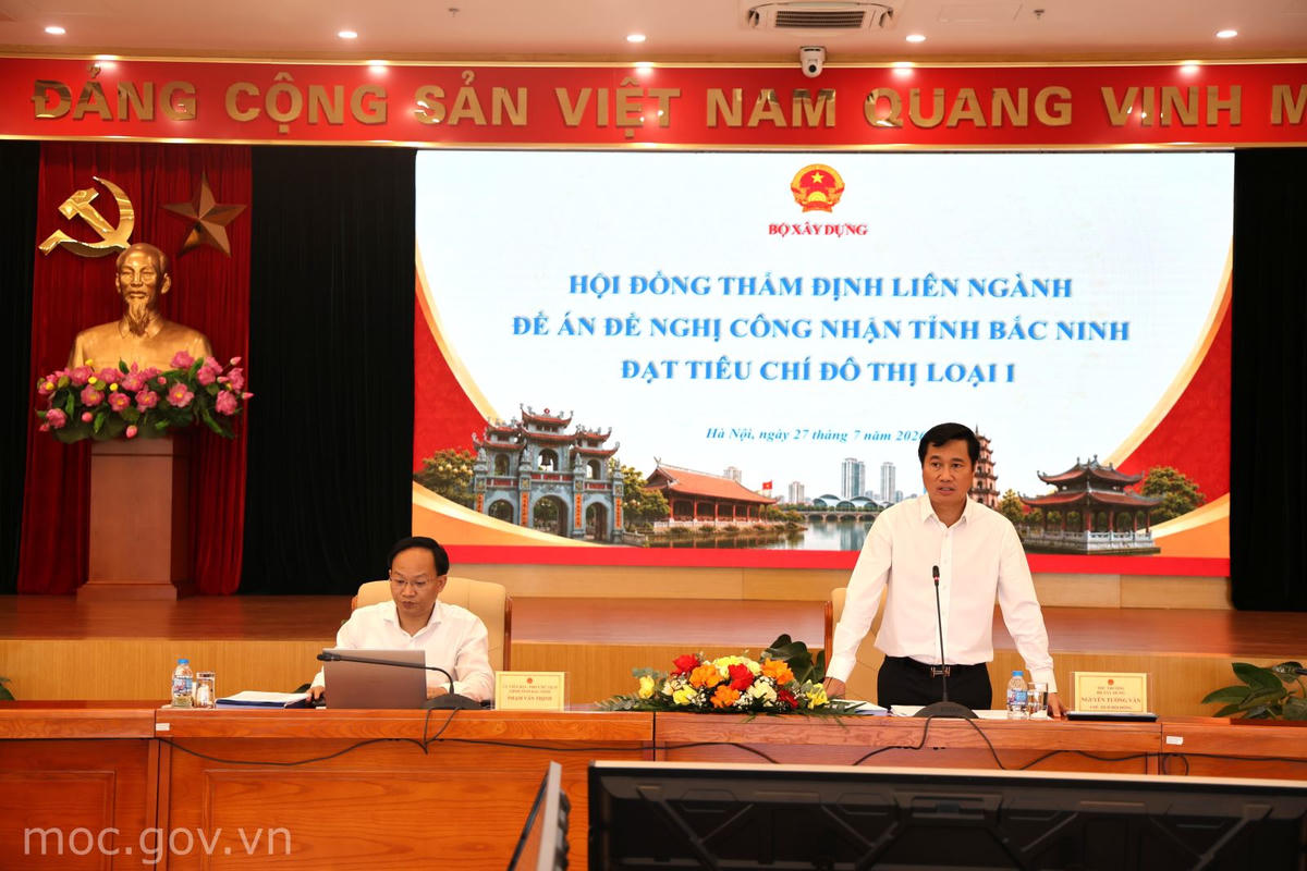 Thứ trưởng Nguyễn Tường Văn phát biểu tại hội nghị. Ảnh: MOC.