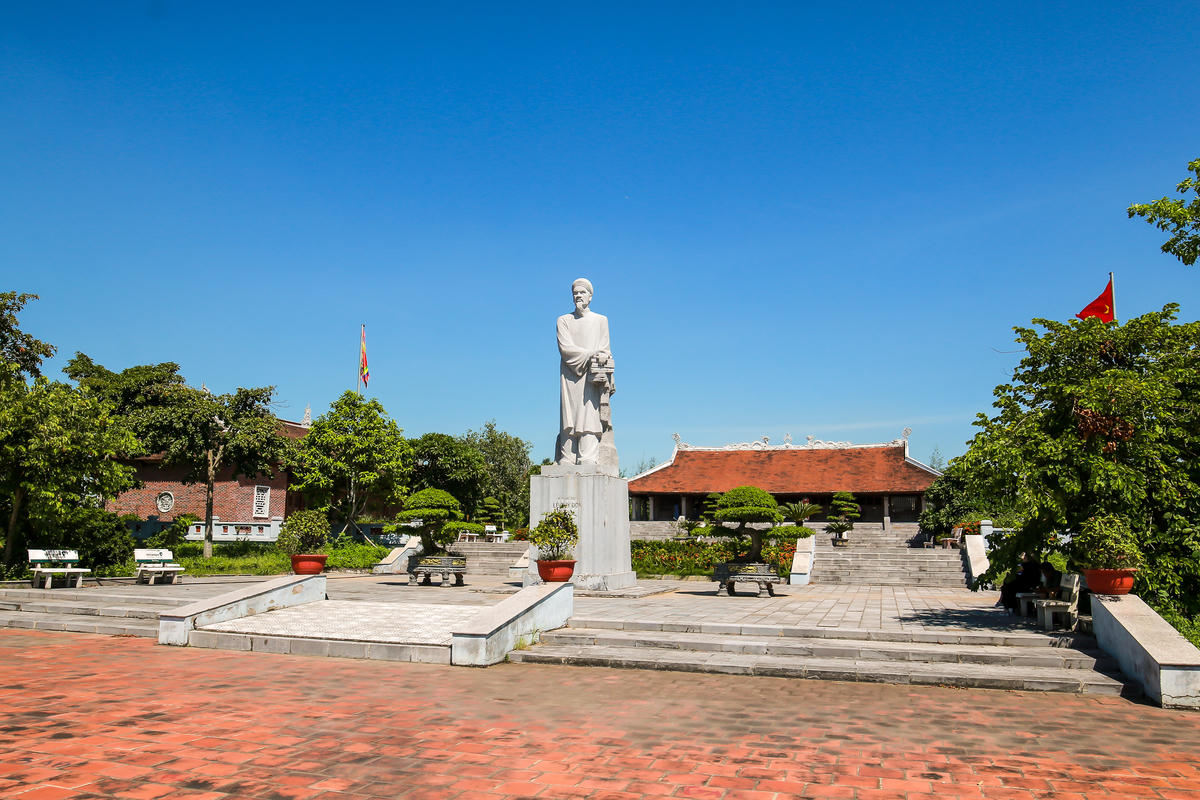 Tôn vinh di sản Danh nhân văn hóa Lê Quý Đôn