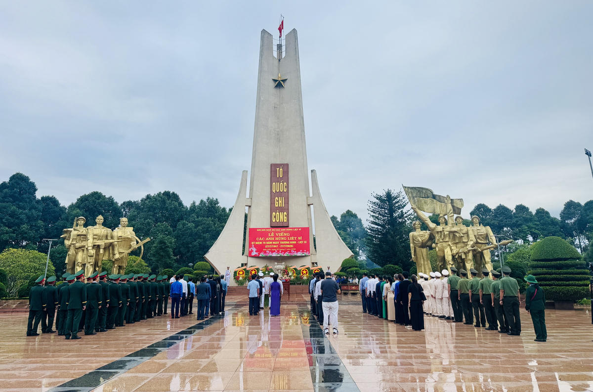 Nghĩa trang liệt sĩ tỉnh Đắk Lắk. Ảnh: Thanh Nga.