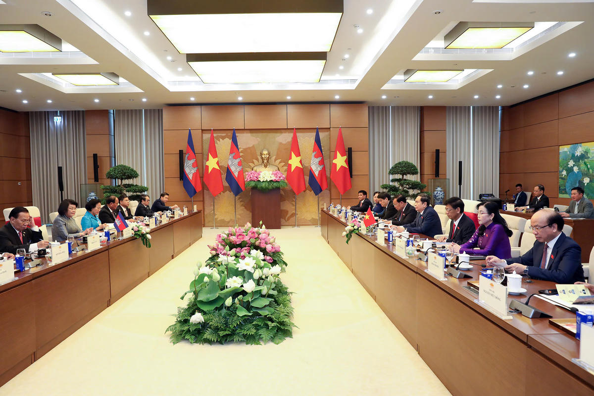 Quang cảnh hội đàm. Ảnh: Viết Chung