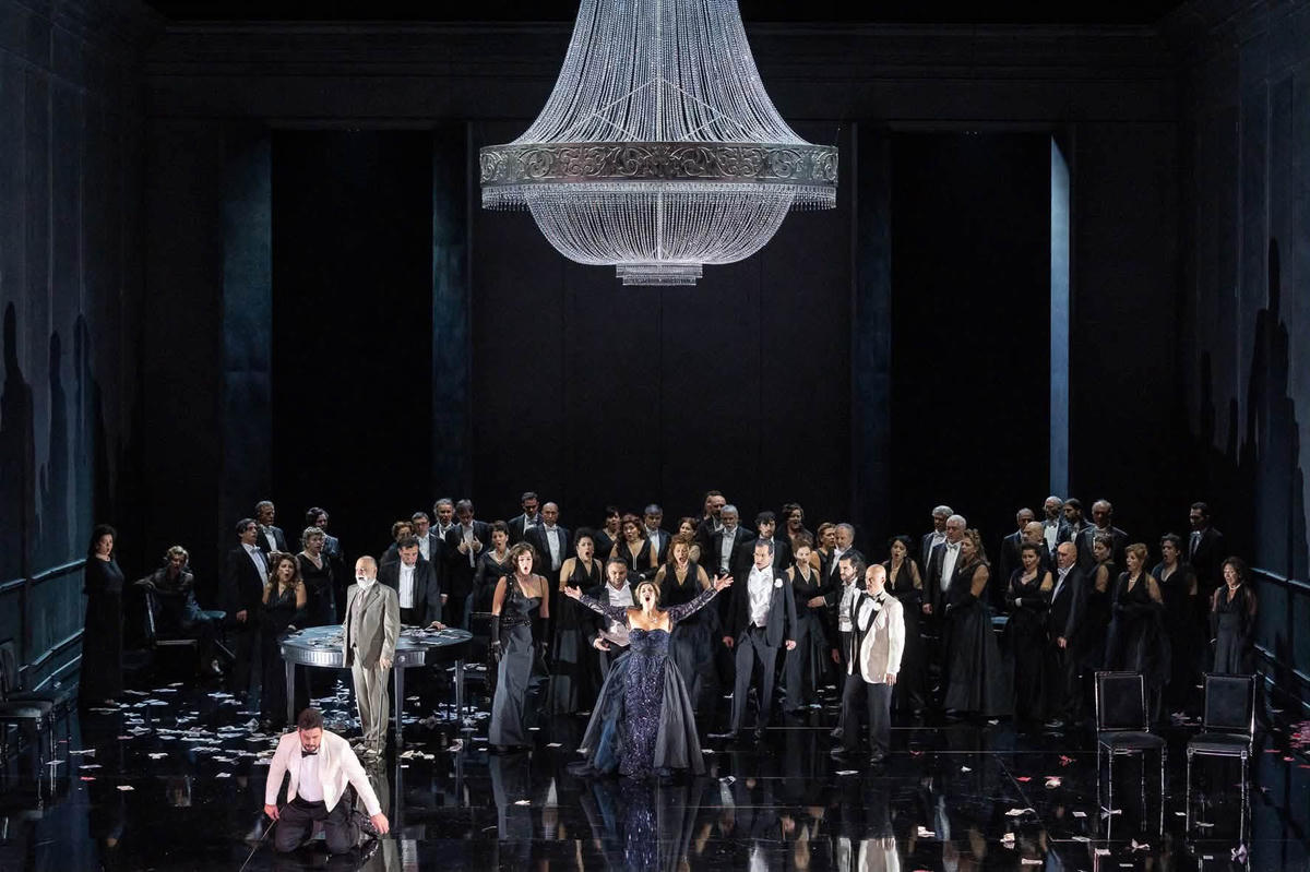 Đưa kiệt tác Opera “La Traviata” đến với khán giả Việt Nam